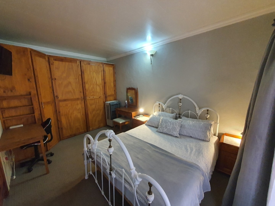 4 Bedroom Property for Sale in Westdene Free State